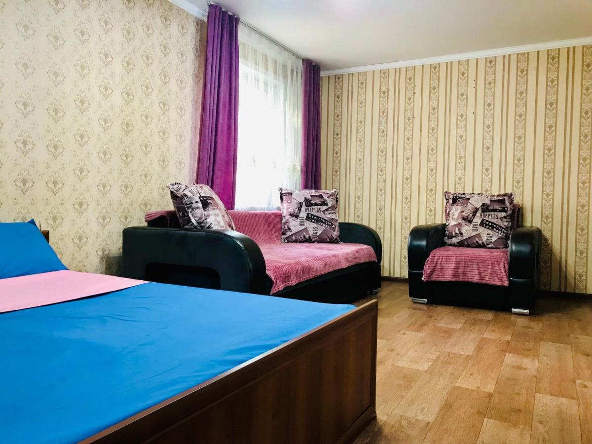 Apartaments In The City Center Karagandy 외부 사진